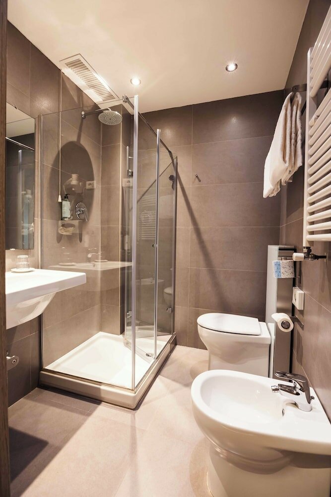 Фото Genius Hotel Downtown