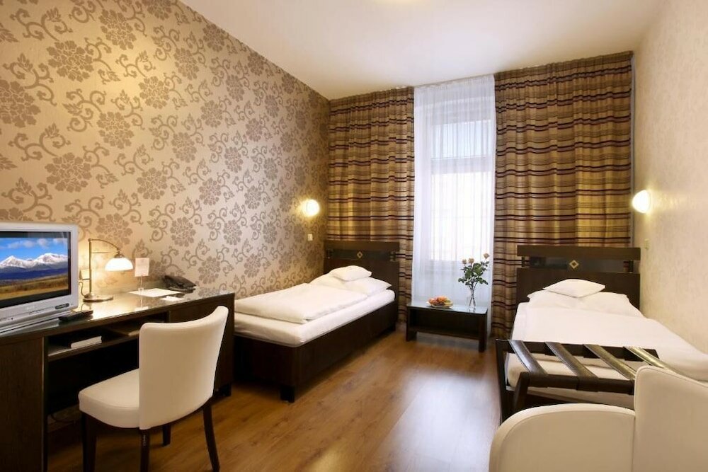 Фото Hotel Trinity
