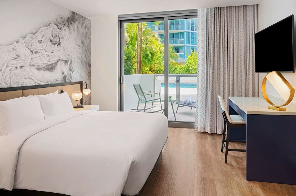 Фото Hyatt Centric Las Olas Fort Lauderdale