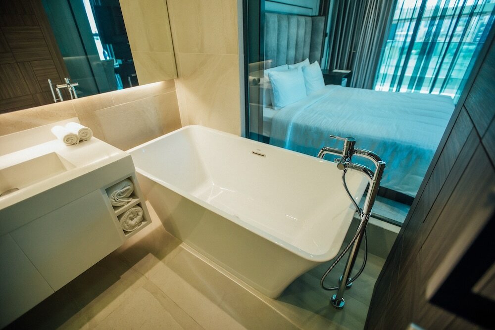 Фото First Pride Hotel