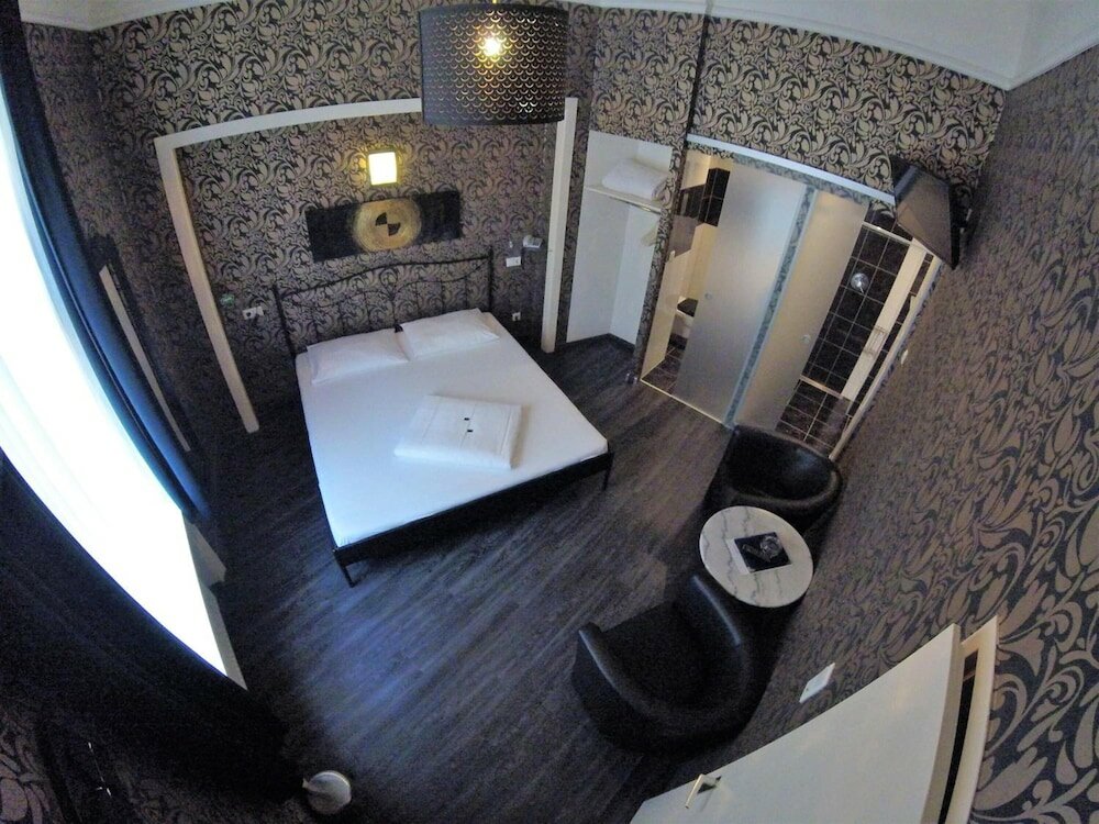 Фото Hotel Goldene Spinne