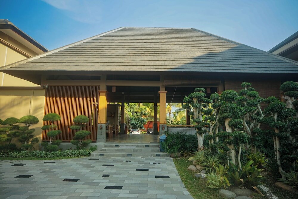 Фото The Grand Villandra Resort