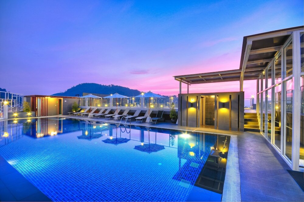 Фото  Ashlee Heights Patong Hotel 