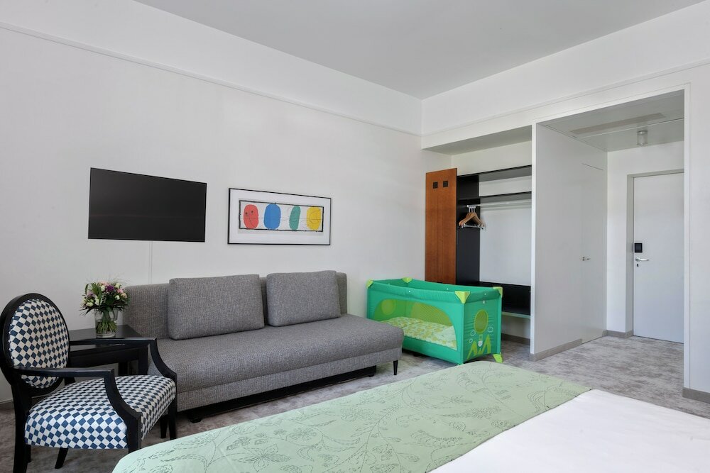 Фото Grand Hotel Europe