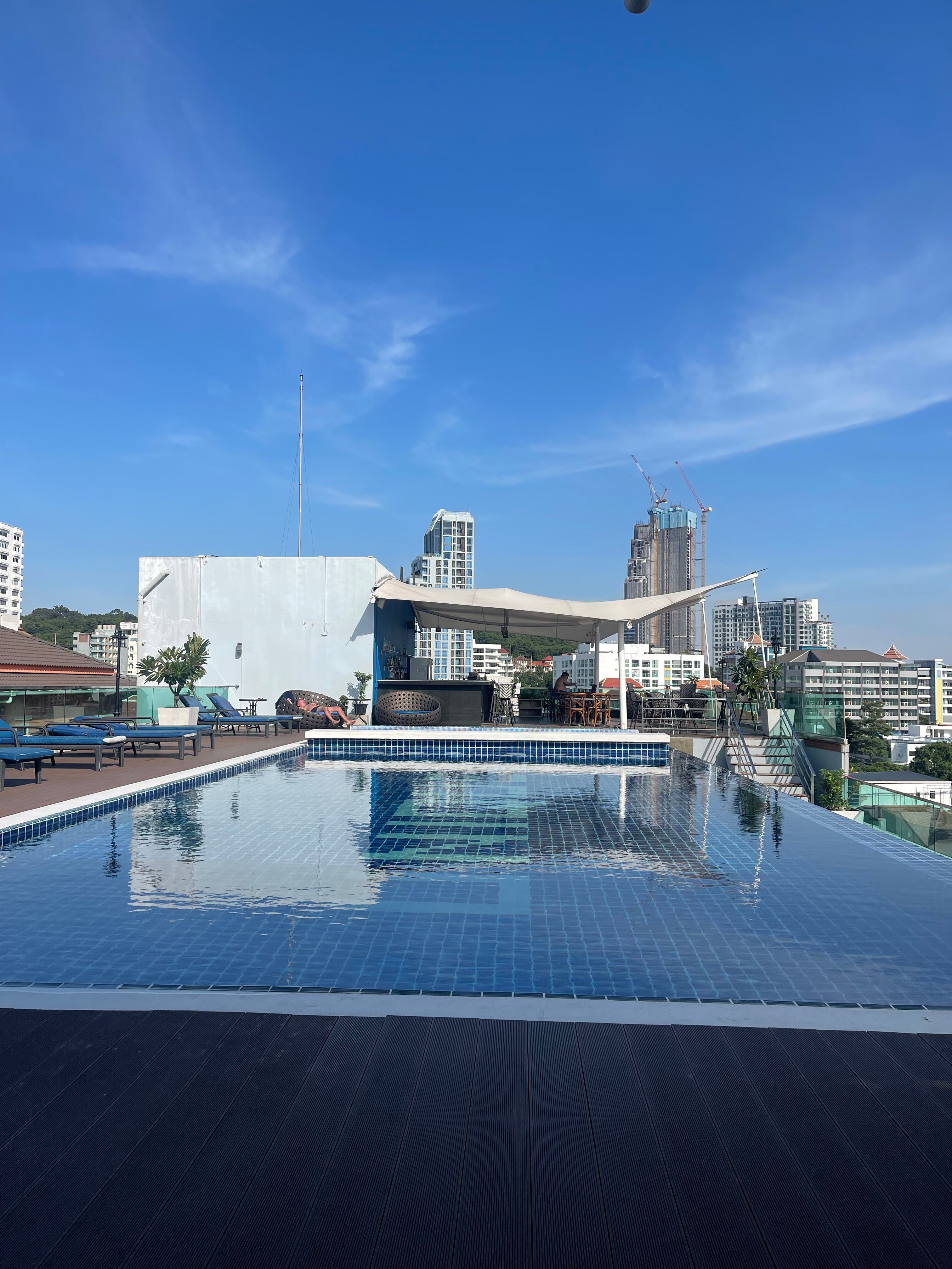 Фото Unique Regency Pattaya