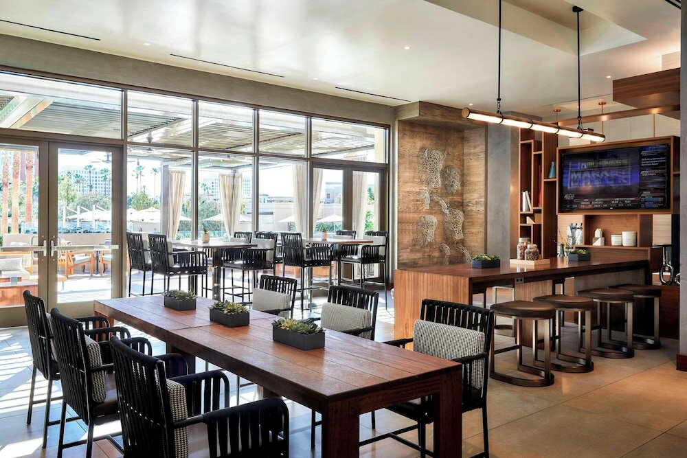 Фото Marriott Irvine Spectrum