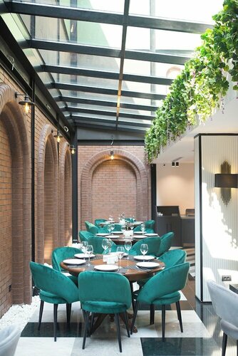 Внешний вид отеля Emen’s Hotel в Конаке, фото 3