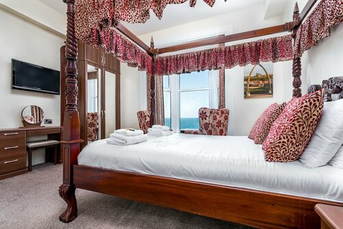 Гостиница Riviera Guesthouse в Уитби