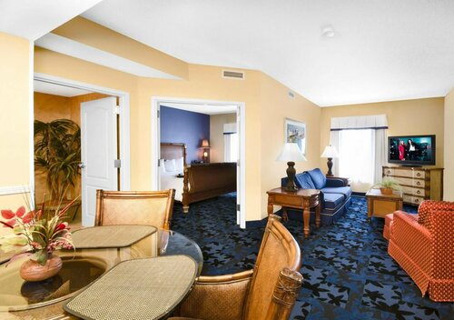 Гостиница Hampton Inn & Suites Jacksonville Deerwood Park в Джэксонвилле