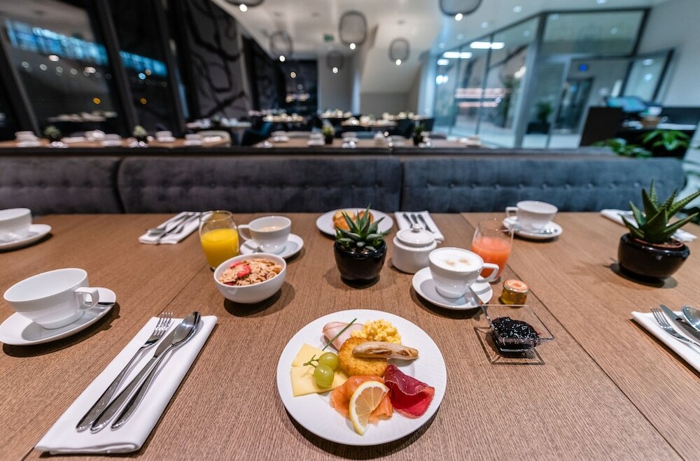 Фото Mercure Geneva Airport