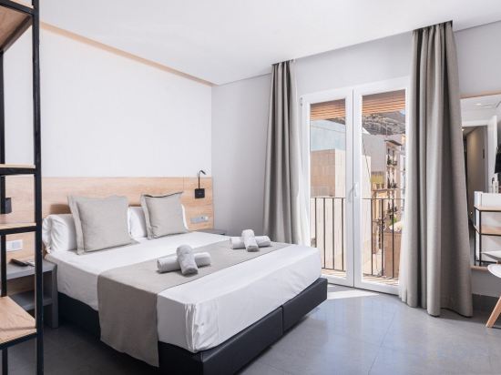 Фото La Milagrosa