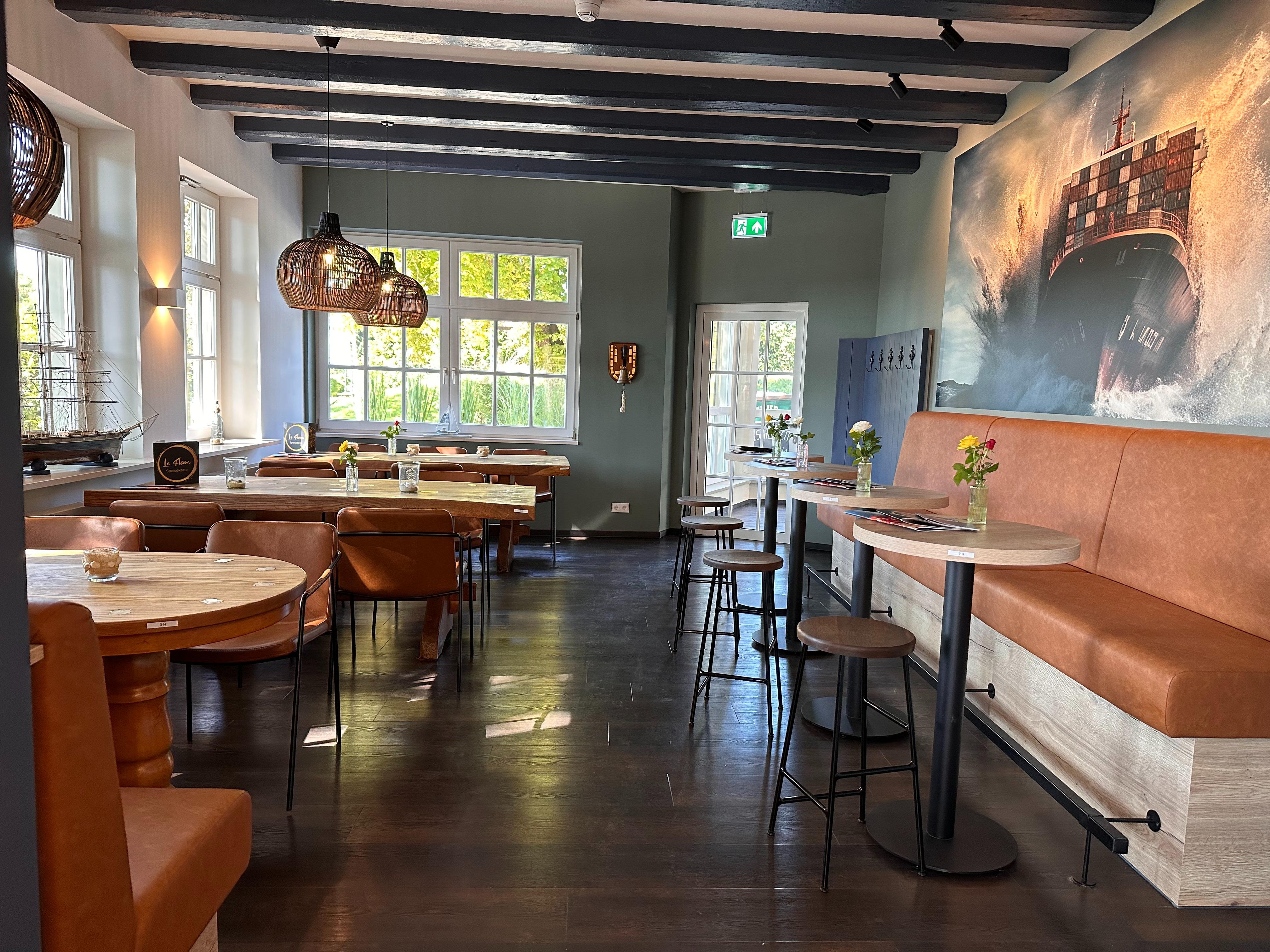 Фото Hotel Schöne Aussicht