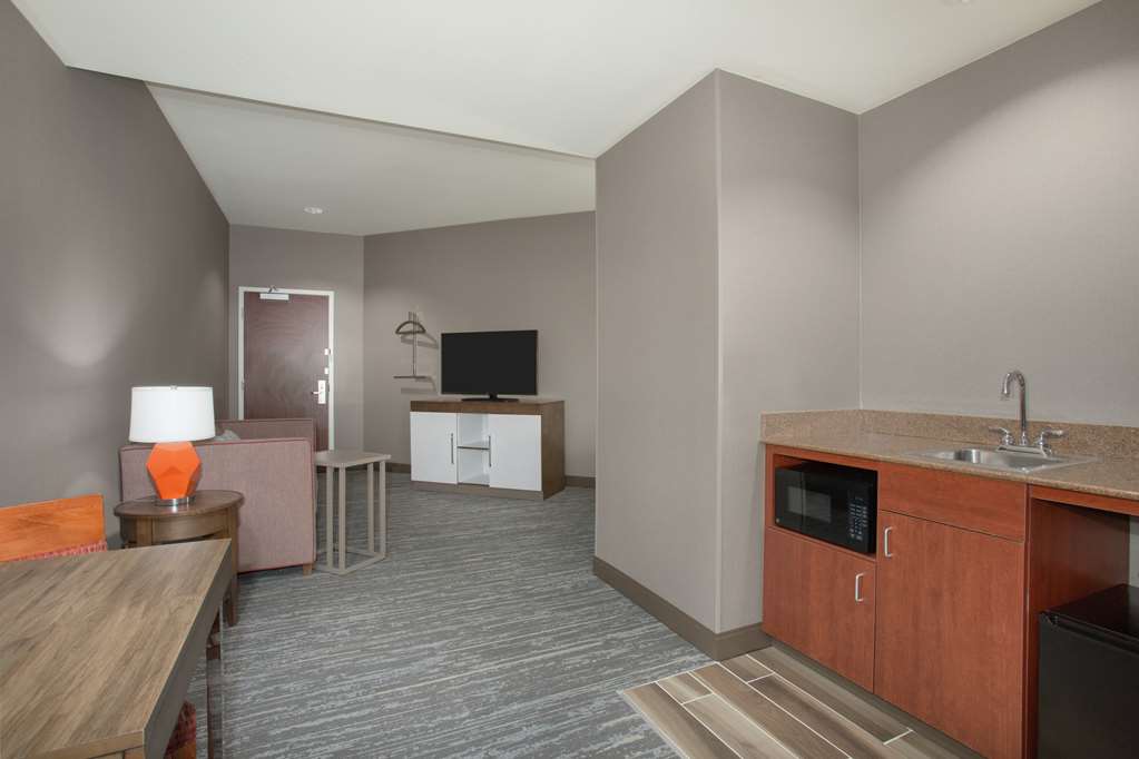 Фото Hampton Inn & Suites Denver-Downtown