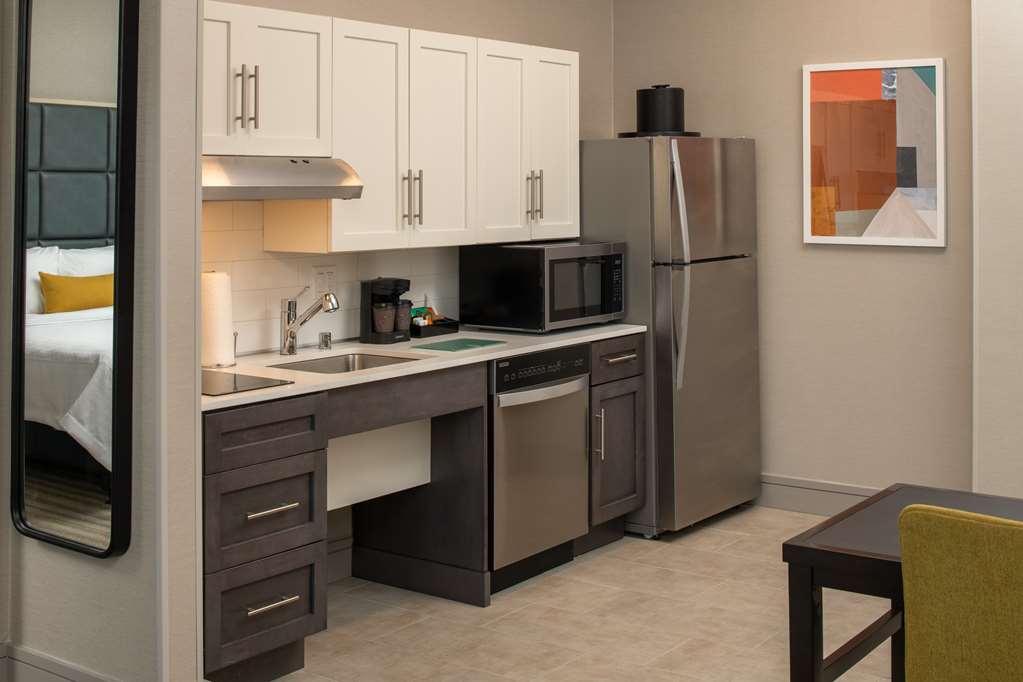 Фото Homewood Suites by Hilton Belmont