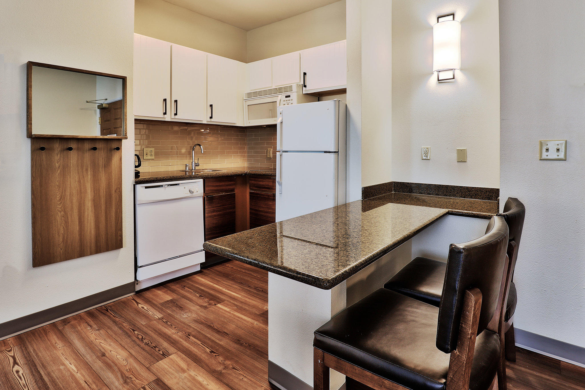 Фото Staybridge Suites Albuquerque - Airport, an Ihg Hotel