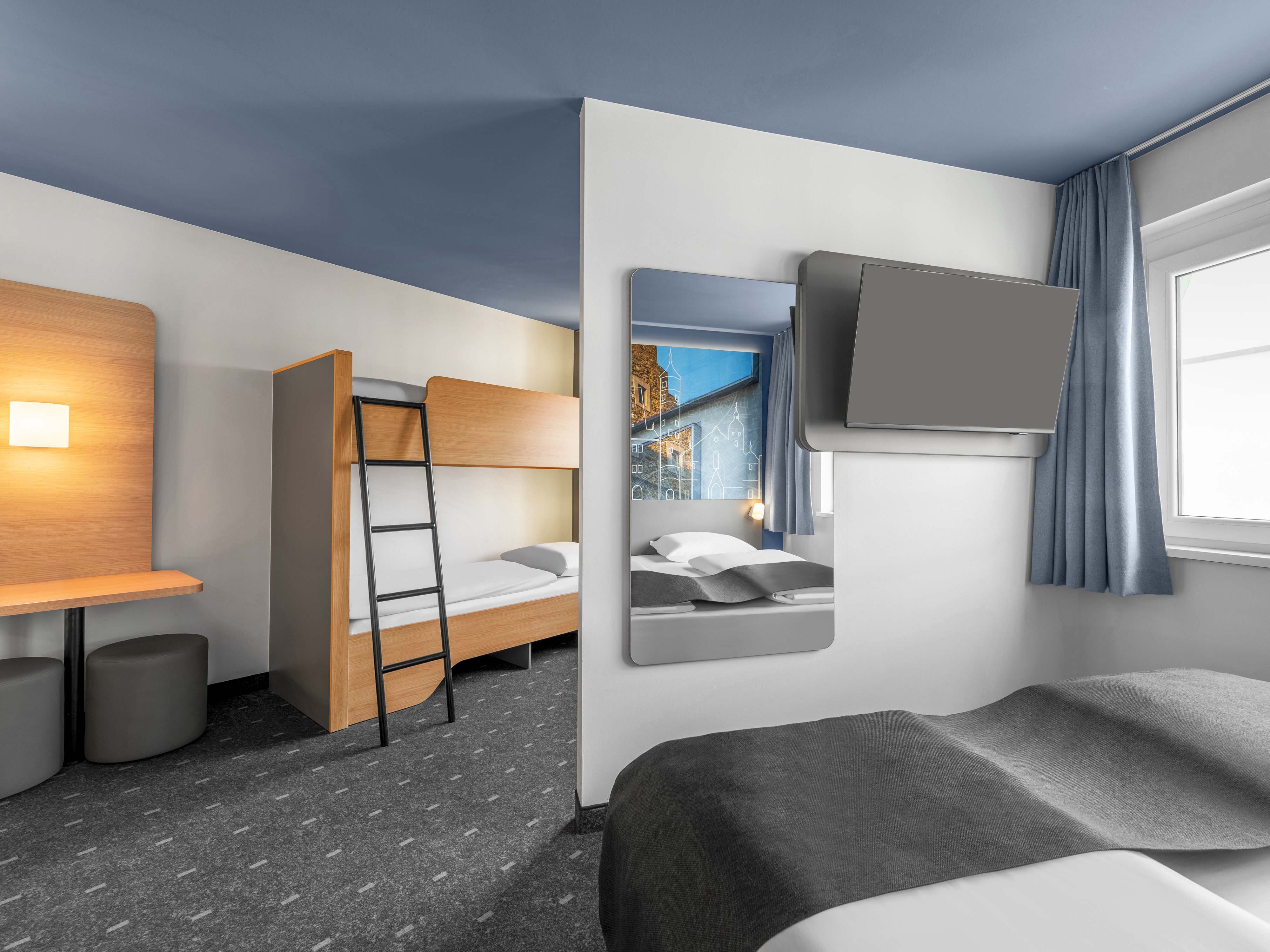 Фото B&b Hotel Schweinfurt-City
