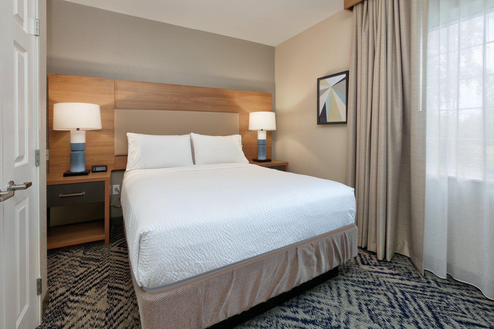 Фото Candlewood Suites Idaho Falls, an Ihg Hotel