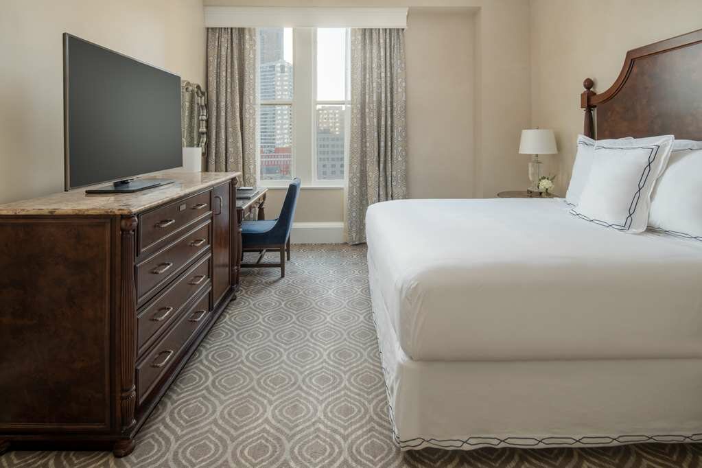 Фото The Roosevelt New Orleans, A Waldorf Astoria Hotel
