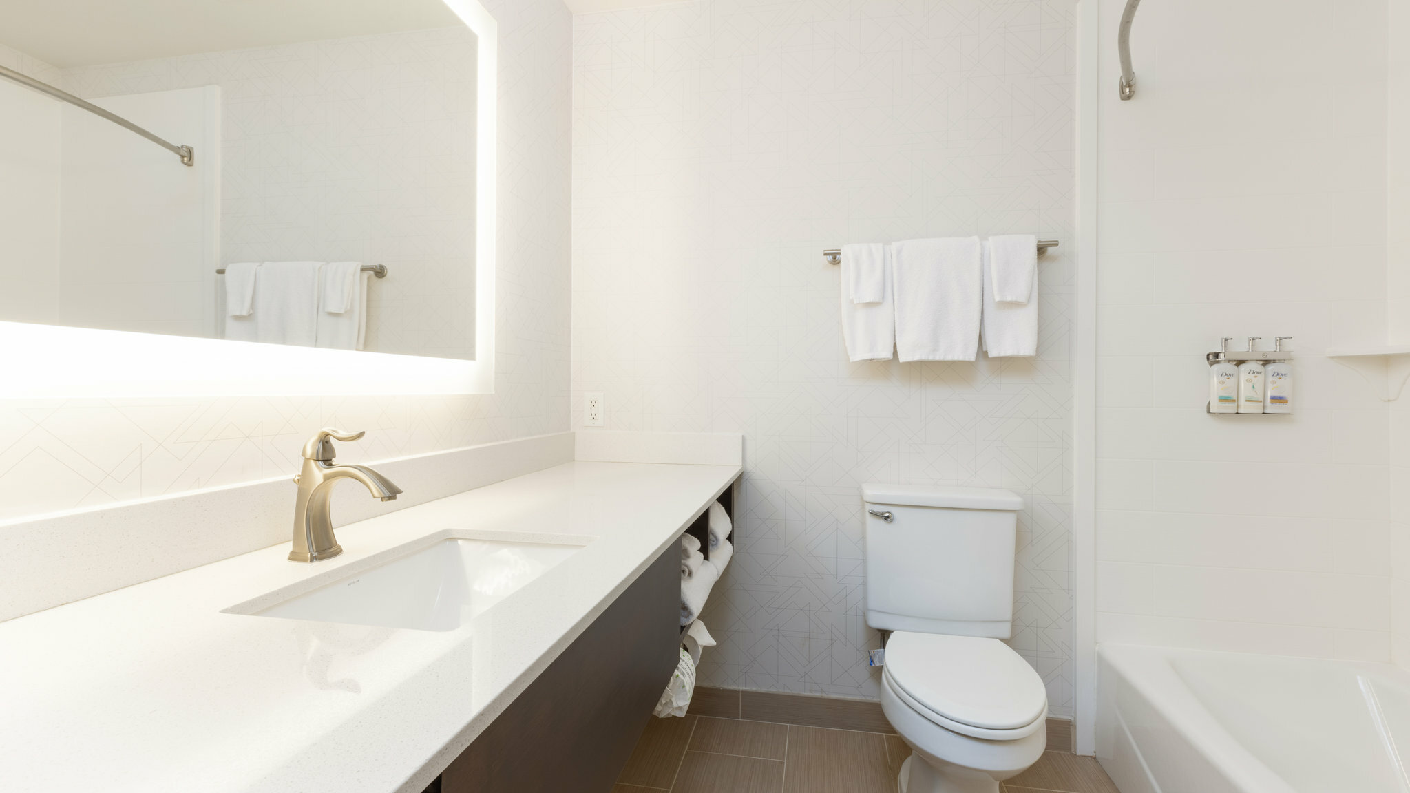 Фото Holiday Inn Express Bellingham, an Ihg Hotel
