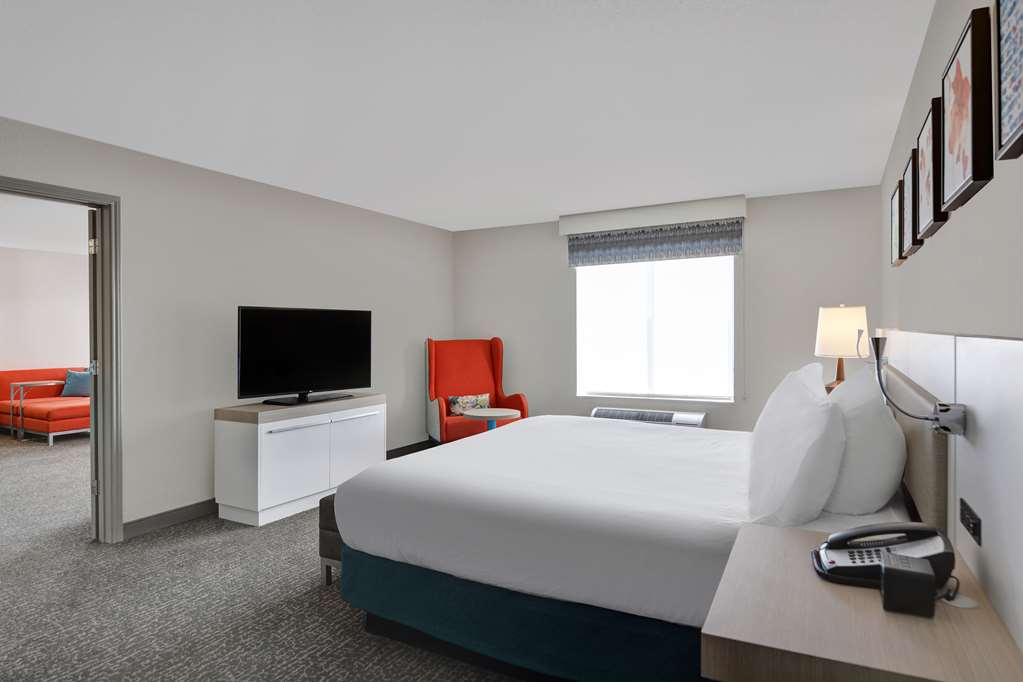 Фото Hilton Garden Inn Jacksonville Jtb/deerwood Park