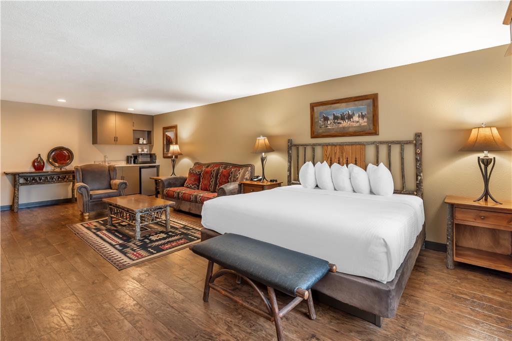 Фото Best Western Plus Kelly Inn & Suites