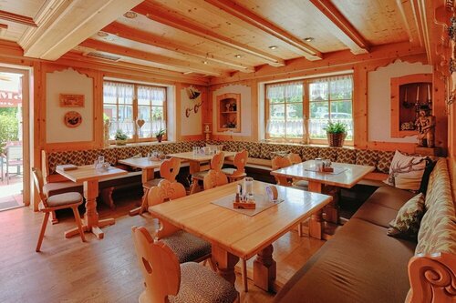 Гостиница Hotel Paintner в Гермеринге