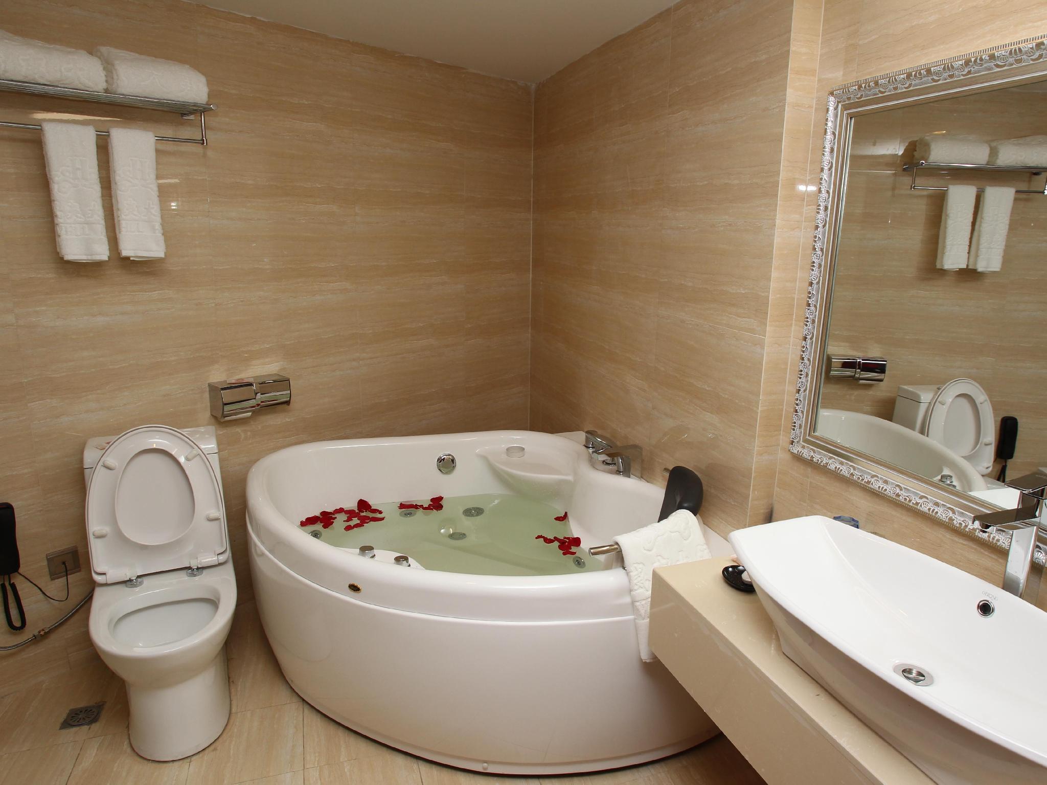 Фото Hawaii Hotel