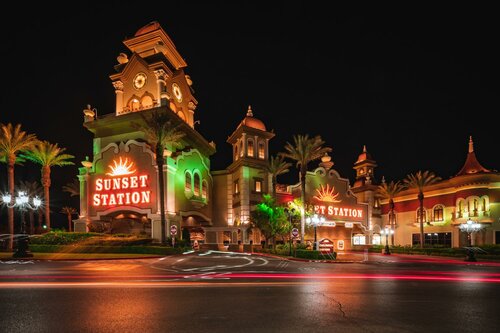 Гостиница Sunset Station Hotel & Casino в Хендерсоне