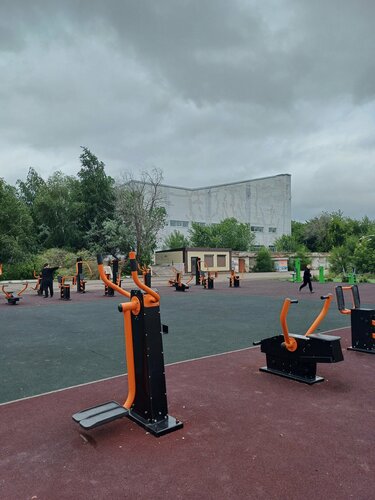 Интернетте цензурасы жоқ орыс музыкалық бейнелерін қараңыз