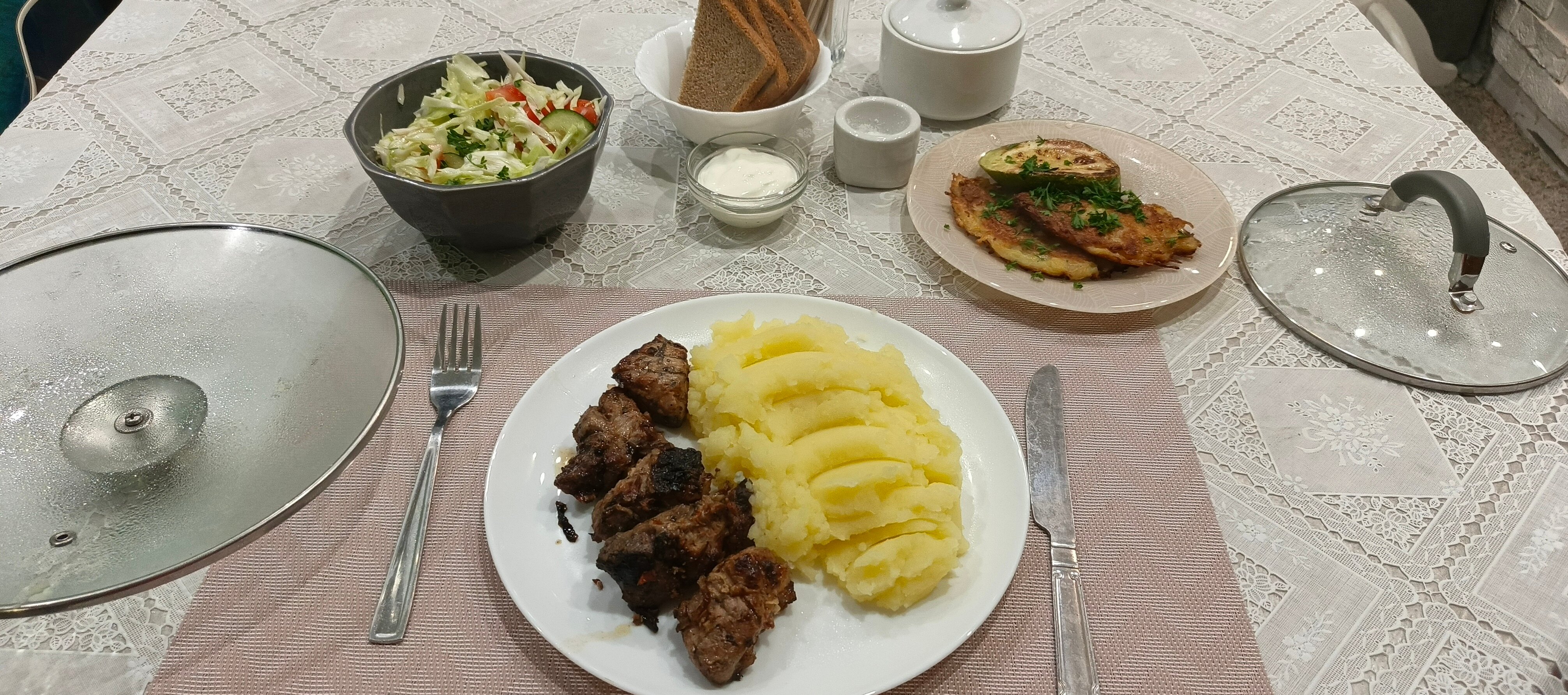 Фото Ёлки на горке