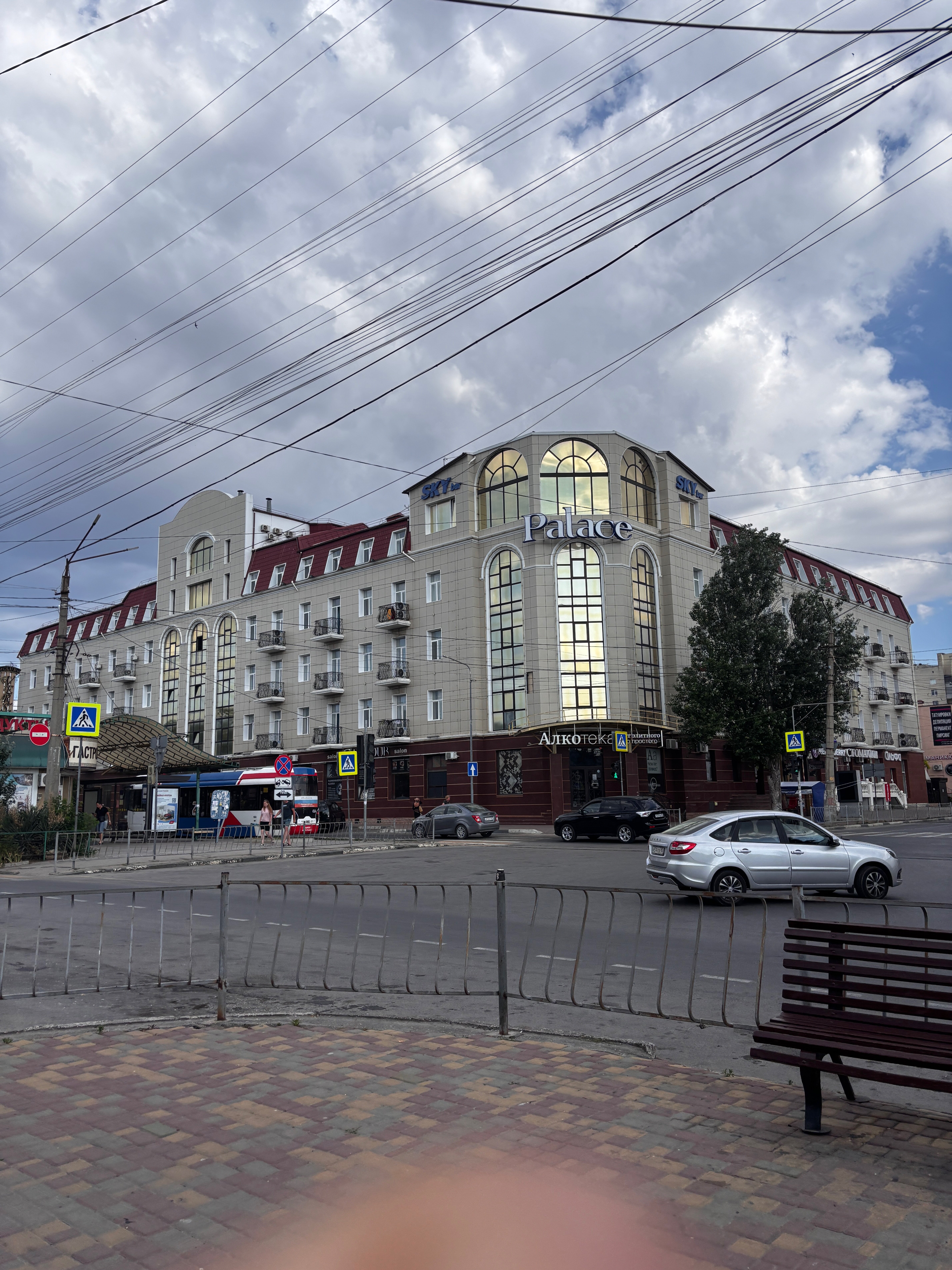 Фото Отель Палас