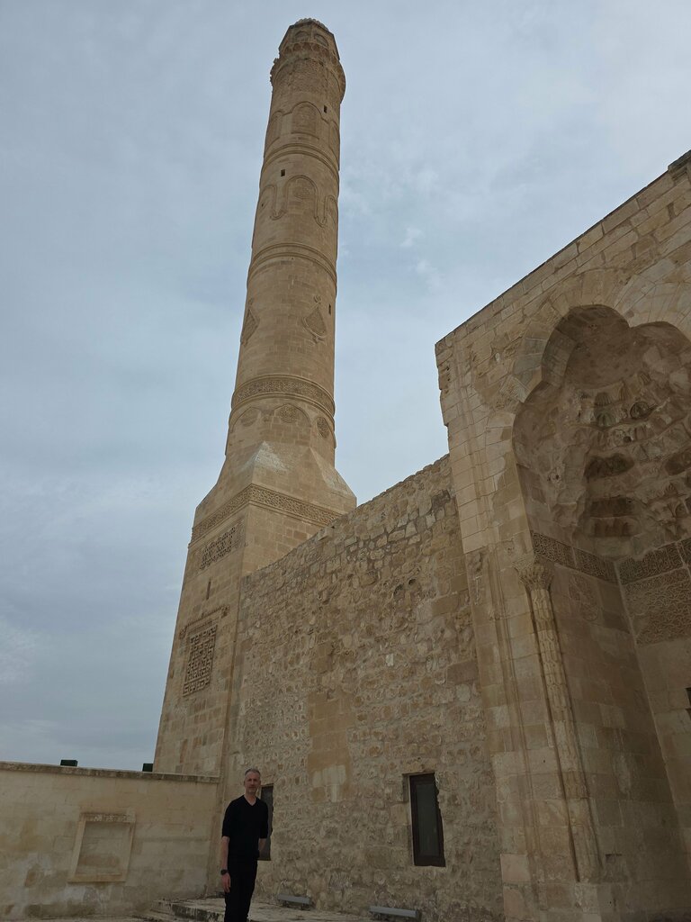 Mosque Er-Rizk Mosque, Hasankeyf, photo