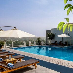 Гостиница Dushanbe Serena Hotel