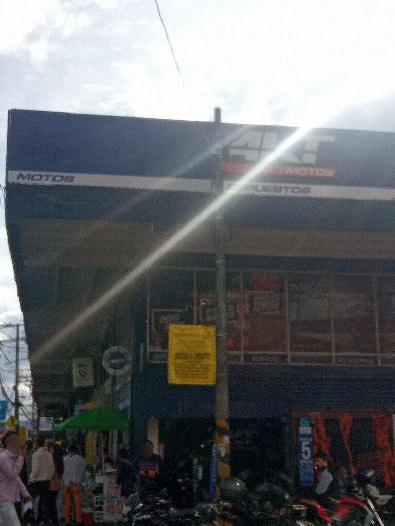 Motorcycle dealership Akt Motoracing Paloquemao, Bogota, photo