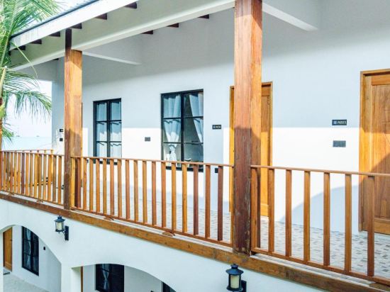 Фото Ahiva Village