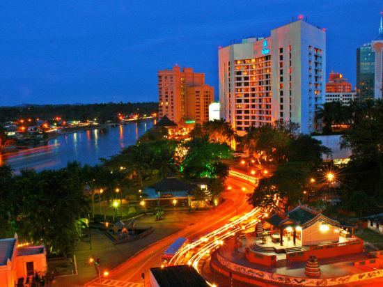 Фото Hilton Kuching