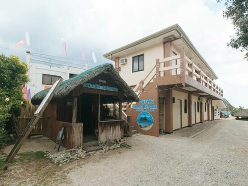 Гостиница Zids Island Emprise Beach House в Провинции Северный Илокос