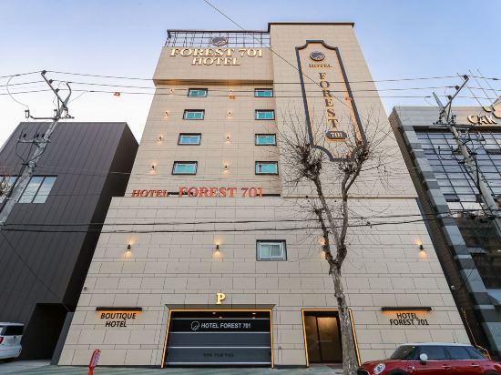 Фото Forest 701 Hotel