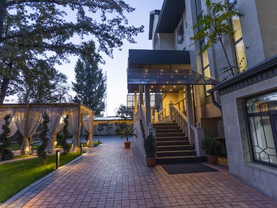 Фото Akjola Hotel