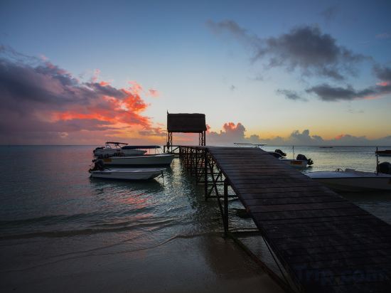 Фото Trou aux Biches Beachcomber Golf Resort & SPA