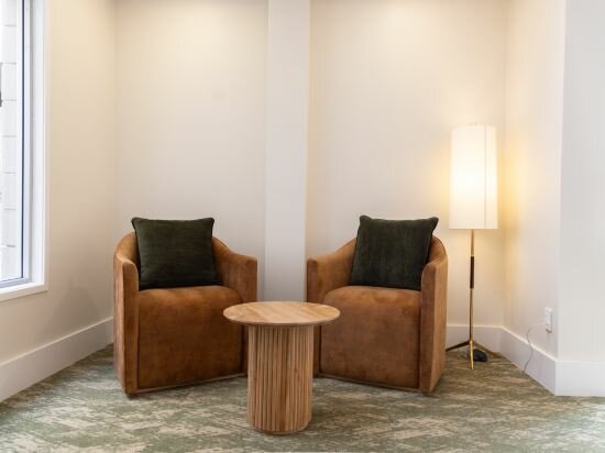 Фото Auckland Rose Park Hotel