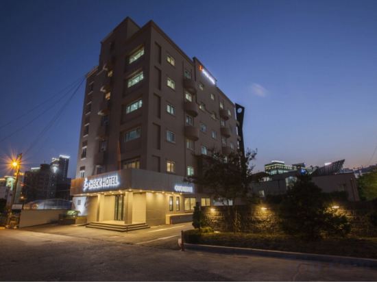 Фото I-CHECK Hyunjin Hotel