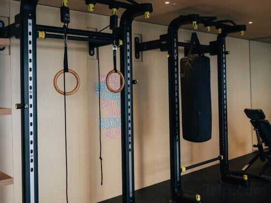 Фото Moxy Osaka Umeda