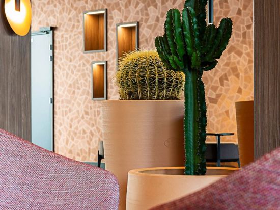 Фото Oceania Paris Porte de Versailles