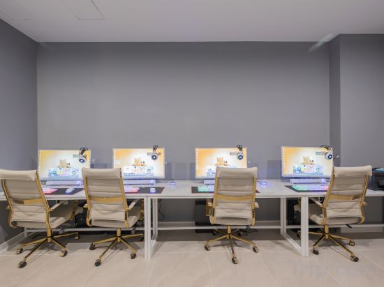 Фото Denbasta Hotel Heritage