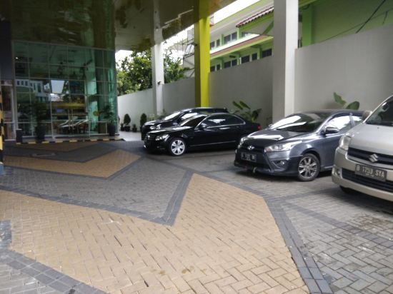 Фото MaxOneHotels.com at Kramat