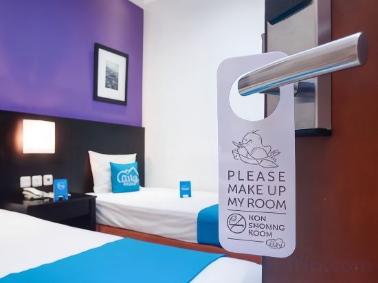 Фото Lotus Garden Hotel