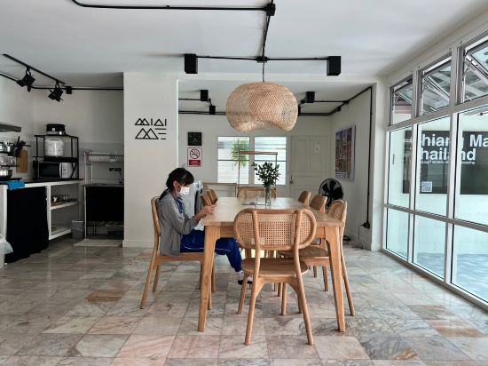 Фото Mini-me Hubs - Charm Suites in Old City