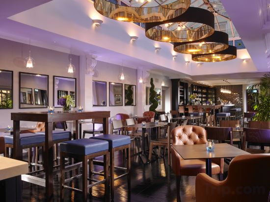 Фото Temple Bar Hotel Dublin by The Unlimited Collection