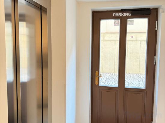 Фото DownTown Suites Rubesova